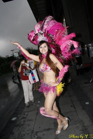 豪大雨特報▲火辣385▼