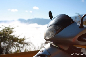 【1000D】2009/1/1台8中橫123K雲海!!