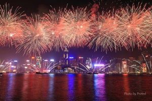 維多利亞港璀璨煙火