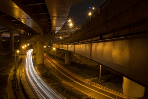 麵線一般的車流