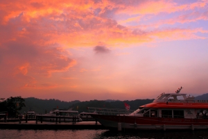 南投日月潭黃昏