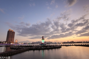 2010高雄燈會水舞煙火秀