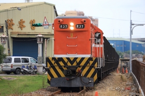 10/6林口線追火車