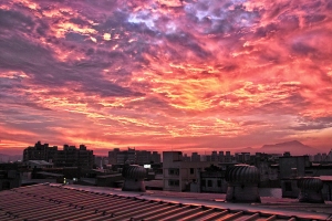 大雨過後之火燒台北
