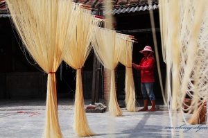 手工麵線,V.S海中屋