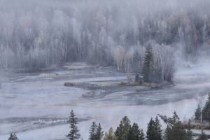 北新疆 喀纳斯河 神仙灣