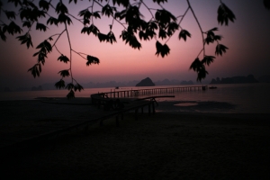 清晨ㄉ下龍灣.....