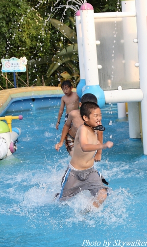 24-105追焦試拍劍湖山戲水池