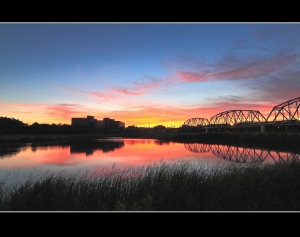 夕色舊鐵橋