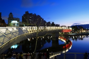 愛河之心 --外拍--