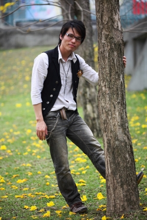 沒有專業MD，只有同學友情贊助的校園人像試拍