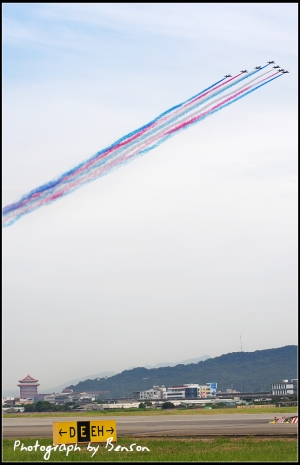 民國百年 813 空軍松山基地開放操演