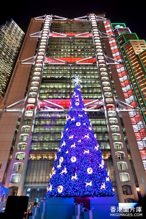 香港中環皇后像廣場18米高的巨型聖誕樹