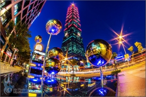 月亮公車．台北101．夜