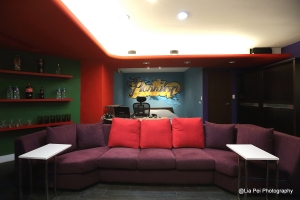 [ 5D III ][ Lia Pei Photography ]無敵阿三帶16-35到朋友家玩~ 空間