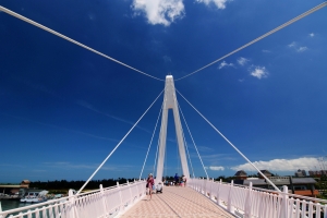 淡水漁人::愛上藍天白雲::