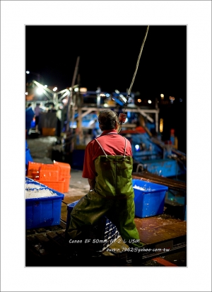 微光中的CANON 50/1.2