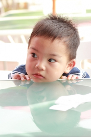 老大同事的小孩