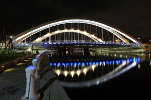 願景橋、愛河之心