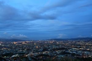 青龍山夜景