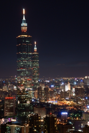 台北202  XDXDXD  沒等到火燒雲  發瘋了