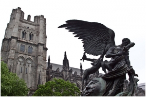 :::: The Cathedral Church of Saint John the Divine ::::