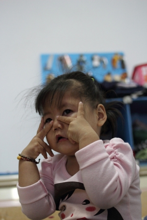 過動的小姪女...真難控制