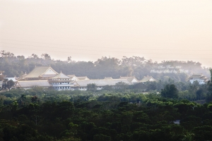 高雄六龜。天台山一貫道場
