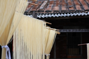 鹿港手工麵線