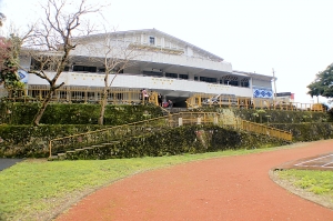 再回母校---大同國小---敬請指教.