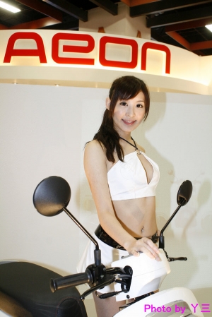 ▲機車情人▼超人氣~Honey