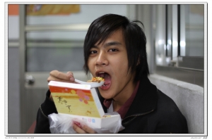 深夜勿近 "炒飯照" 會有衝動的!!   請三思