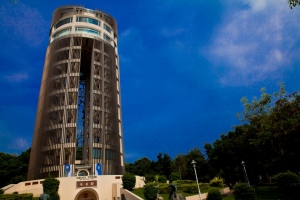 嘉義射日塔及北門車站