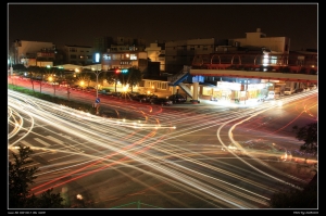 國小天橋夜拍~~
