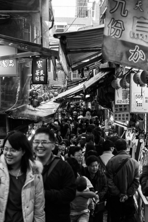 來去九份住一晚+金瓜石黃金瀑布