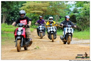 森林林道+越野場體驗玩土樂趣~~