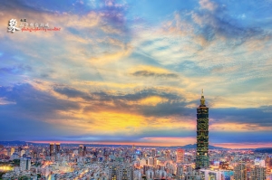 台北 象山夕照台北城