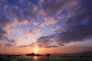 龜吼晨彩，一張流～