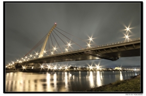 台北大直橋 夜曝
