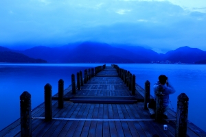 南投日月潭日出色溫