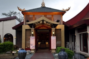 桃園~愛買~泰式料理吃到堡~~