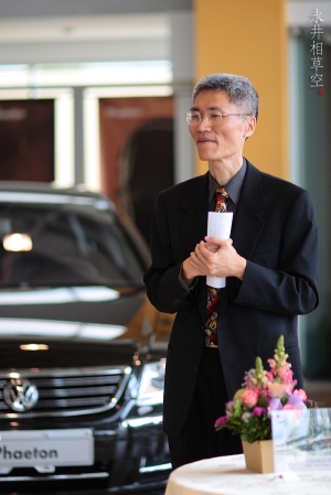 -= 是工作還是遊玩? =-