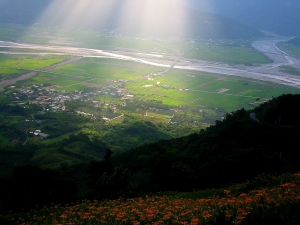花蓮六十石山