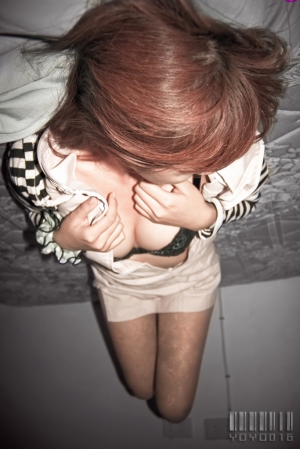 ♥Sexy女王♥之蘇拉颱風天 護士服