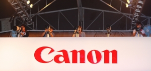 大家都忽略CANON展的大炮在這啦 (真的很隱密)