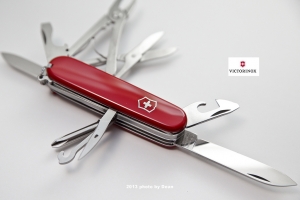 商品試拍part II -瑞士刀- 一張流