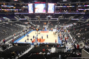 去年萬聖節 NBA Clippers VS Mavericks