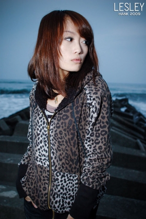 【LESLEY】COLD