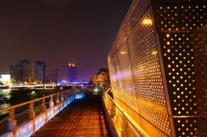 休假沒事高雄夜景試拍之三