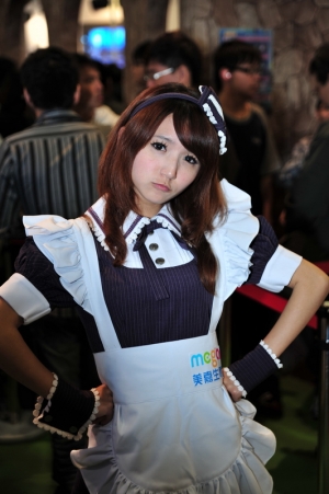 100/02/20 世貿電玩展 Show Girl